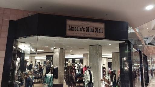 Lincoln s Mini Mall