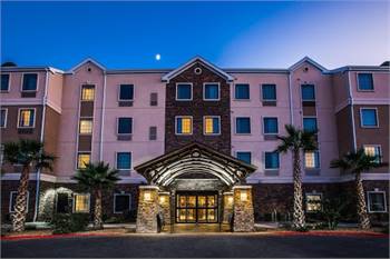 Holiday Inn Express & Suites El Paso Airport